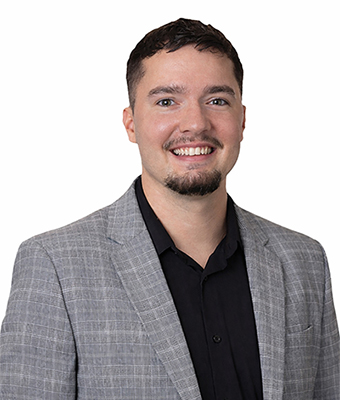 Ian DeJesus, Assistant Branch Manager